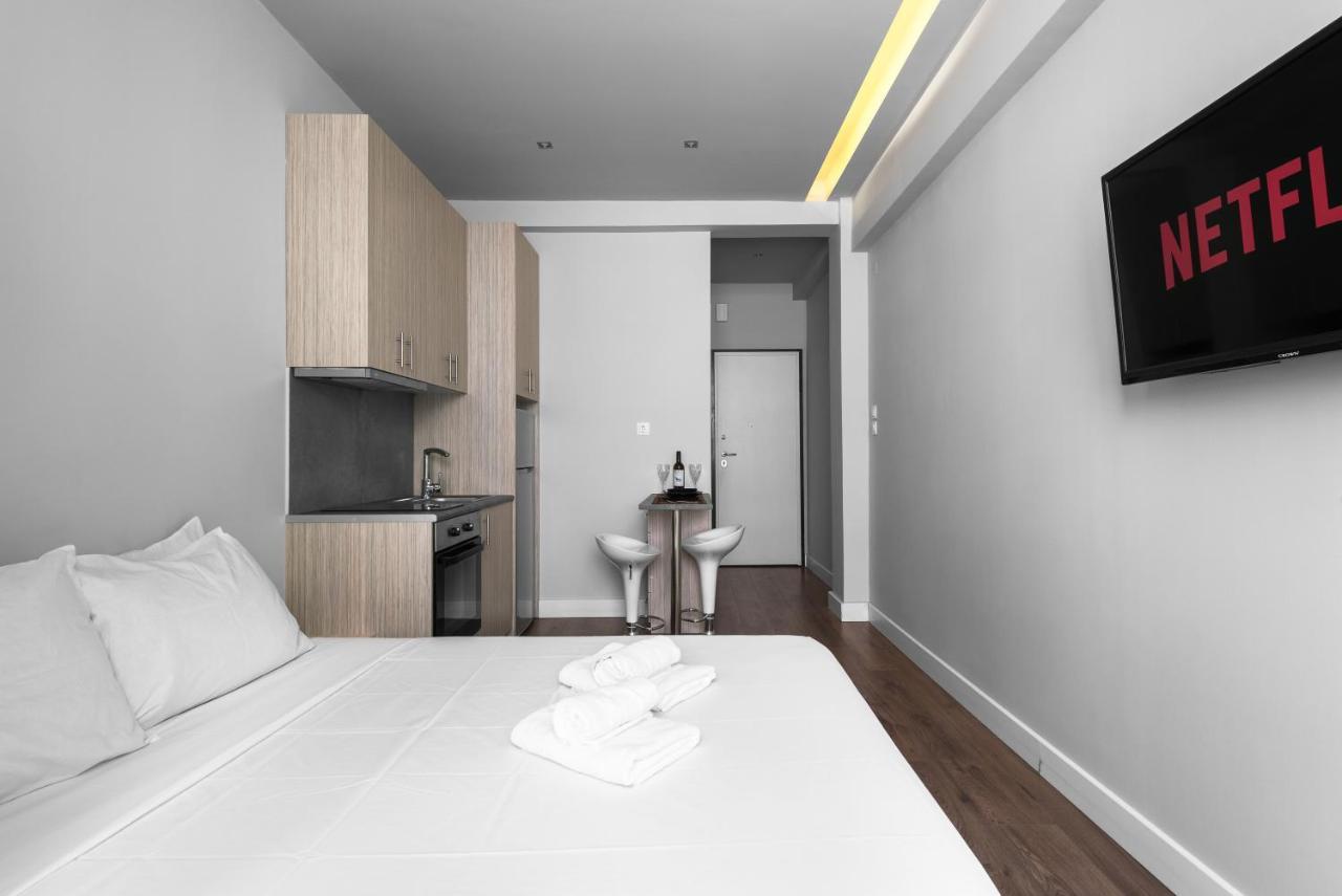 Upper Floor, The Luxury Suites Tesalonika Bagian luar foto
