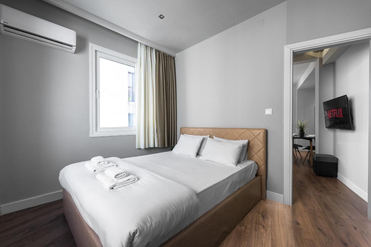 Upper Floor, The Luxury Suites Tesalonika Bagian luar foto