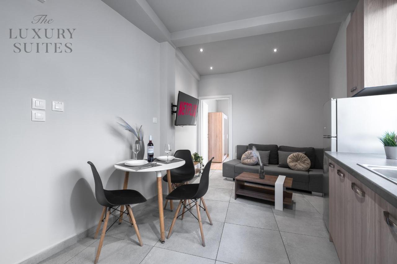 Upper Floor, The Luxury Suites Tesalonika Bagian luar foto