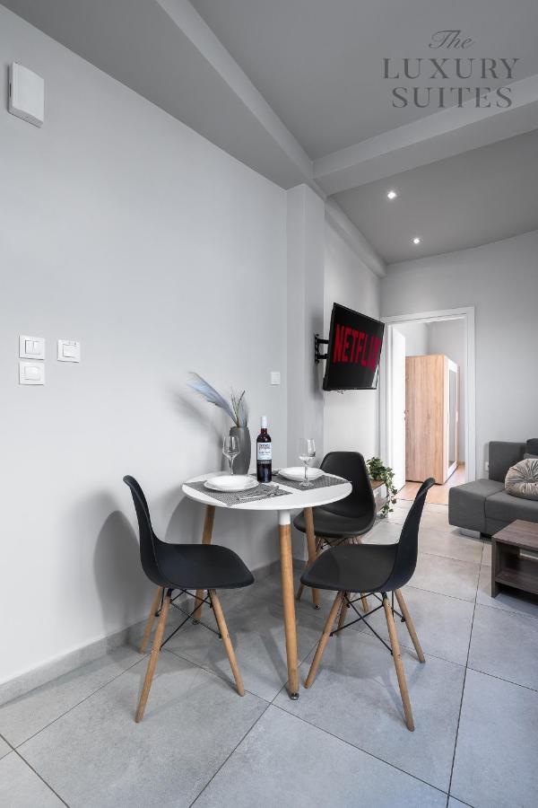 Upper Floor, The Luxury Suites Tesalonika Bagian luar foto
