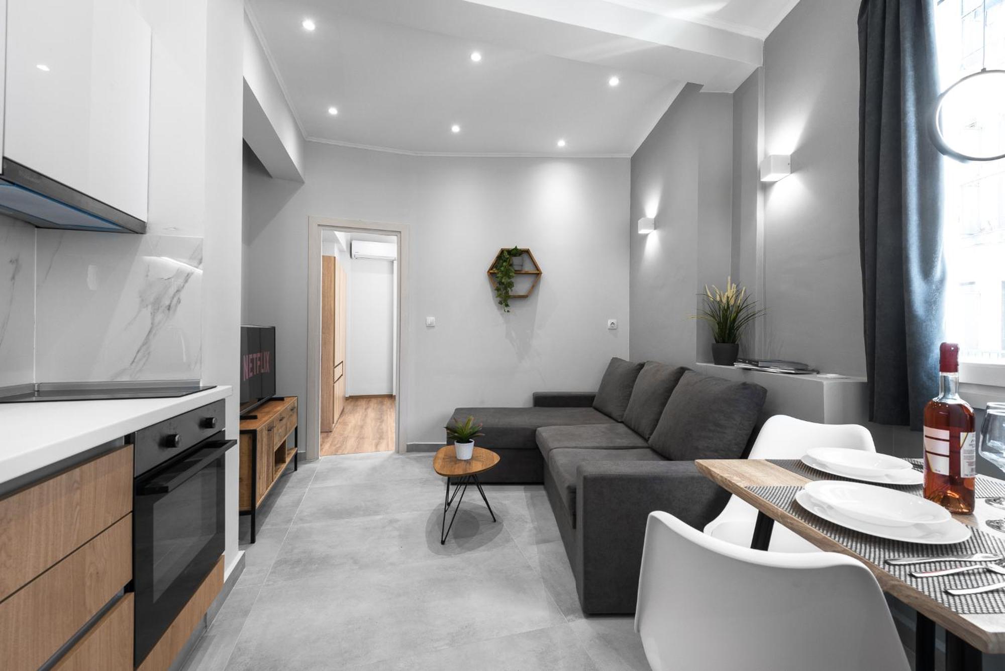 Upper Floor, The Luxury Suites Tesalonika Bagian luar foto